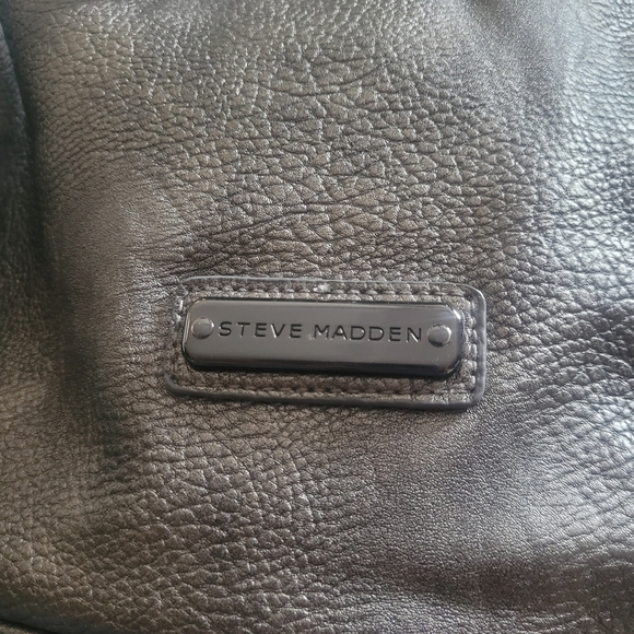 Steve Madden Silver Gray Purse - Picture 4 of 6